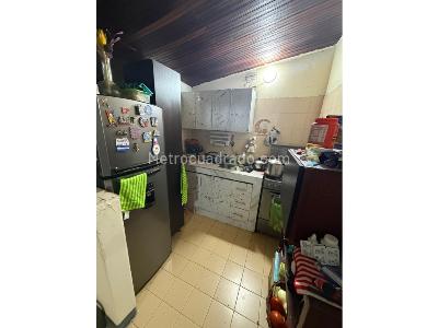 Casa de 5 alcobas en venta en Pablo Vi, Bucaramanga, 220 m² · foto 4 de 18