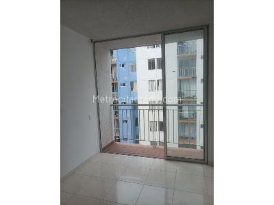 Apartamento de 3 alcobas en venta en Giron, Bucaramanga, 56 m² · foto 2 de 20
