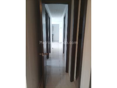 Apartamento de 3 alcobas en venta en Giron, Bucaramanga, 56 m² · foto 3 de 20
