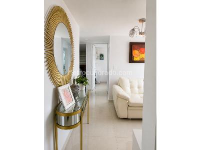 Apartamento de 3 alcobas en venta en Cañaveral, Bucaramanga, 88 m² · foto 4 de 18
