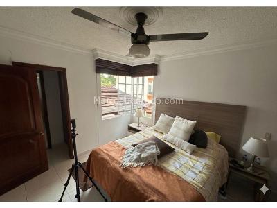 Casa de 5 alcobas en venta en Cañaveral, Bucaramanga, 324 m² · foto 5 de 7