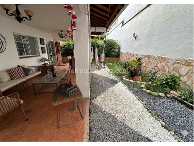 Casa de 5 alcobas en venta en Cañaveral, Bucaramanga, 324 m² · foto 7 de 7