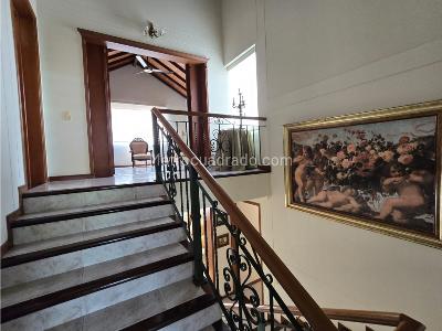 Casa de 5 alcobas en venta en Lagos Del Cacique, Bucaramanga, 300 m² · foto 12 de 20