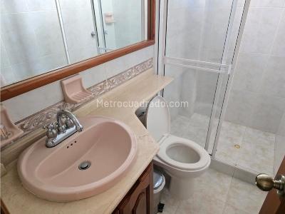 Casa de 5 alcobas en venta en Lagos Del Cacique, Bucaramanga, 300 m² · foto 19 de 20