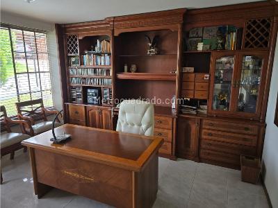 Casa de 5 alcobas en venta en Lagos Del Cacique, Bucaramanga, 300 m² · foto 8 de 20