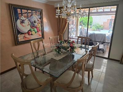 Casa de 5 alcobas en venta en Lagos Del Cacique, Bucaramanga, 300 m² · foto 9 de 20