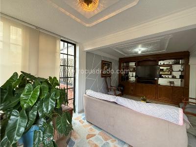 Apartamento de 4 alcobas en venta en Cabecera Del Llano, Bucaramanga, 152 m² · foto 4 de 19