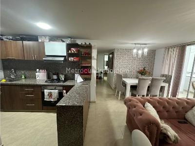 Apartamento de 3 alcobas en venta en La Concordia, Bucaramanga, 108 m² · foto 2 de 15