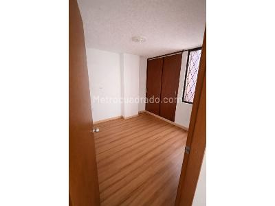 Apartamento de 4 alcobas en venta en La Floresta, Bucaramanga, 145 m² · foto 3 de 9