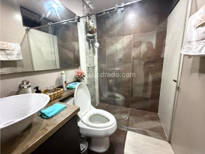 Apartamento de 4 alcobas en venta en Cabecera, Bucaramanga, 184 m² · foto 4 de 12