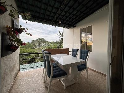Casa de 5 alcobas en venta en Ruitoque, Bucaramanga, 745 m² · foto 8 de 20