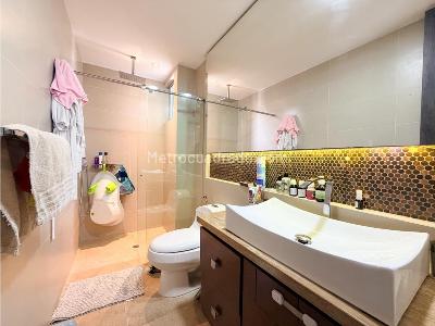 Apartamento de 3 alcobas en venta en Altos De Terraza, Bucaramanga, 186 m² · foto 18 de 20