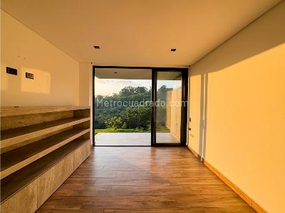 Casa de 4 alcobas en venta en Ruitoque, Bucaramanga, 2000 m² · foto 15 de 18