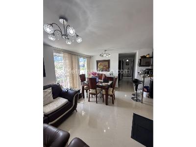 Apartamento de 3 alcobas en venta en Diamante, Bucaramanga, 73 m² · foto 4 de 17