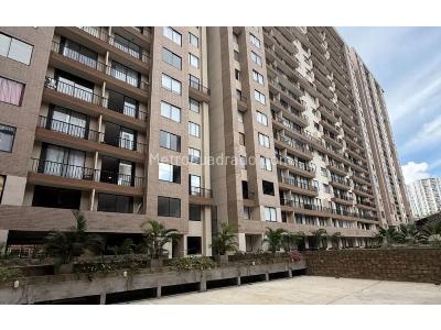 Apartamento en venta en El Bosque, Floridablanca · foto 2 de 18
