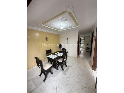 Casa de 3 alcobas en venta en Casco Antiguo, Floridablanca, 150 m² · foto 3 de 16