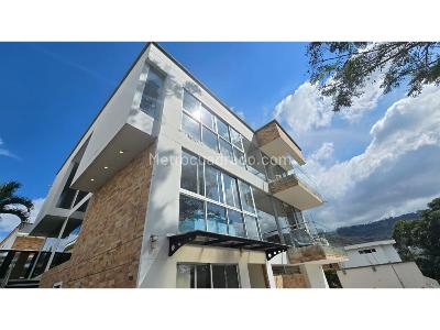 Casa de 5 alcobas en venta en Menzuli 37, Bucaramanga, 1026 m² · foto 3 de 20