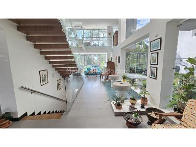 Casa de 5 alcobas en venta en Menzuli 37, Bucaramanga, 1026 m² · foto 6 de 20