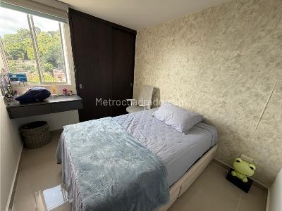 Apartamento de 3 alcobas en venta en Albania, Bucaramanga, 96 m² · foto 7 de 16