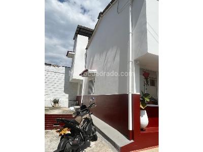 Casa de 3 alcobas en venta en Alfonso Lopez, Bucaramanga, 110 m² · foto 2 de 8