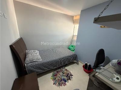 Apartamento de 3 alcobas en venta en Alvarez, Bucaramanga, 77 m² · foto 9 de 13