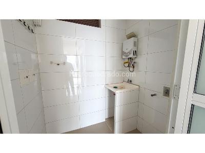 Apartamento de 2 alcobas en venta en Cabecera Del Llano, Bucaramanga, 93 m² · foto 17 de 19