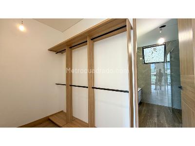 Apartamento de 3 alcobas en venta en Cabecera Del Llano, Bucaramanga, 159 m² · foto 2 de 14