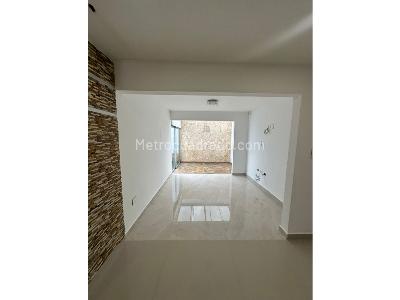 Casa de 4 alcobas en venta en Lagos Del Cacique, Bucaramanga, 184 m² · foto 3 de 20