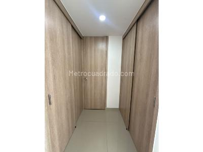 Apartamento de 3 alcobas en venta en San Francisco, Bucaramanga, 86 m² · foto 8 de 12