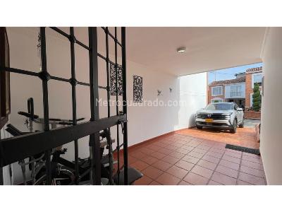 Casa de 3 alcobas en venta en Lagos Del Cacique, Bucaramanga, 150 m² · foto 4 de 20
