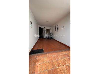 Casa de 3 alcobas en venta en Lagos Del Cacique, Bucaramanga, 150 m² · foto 5 de 20