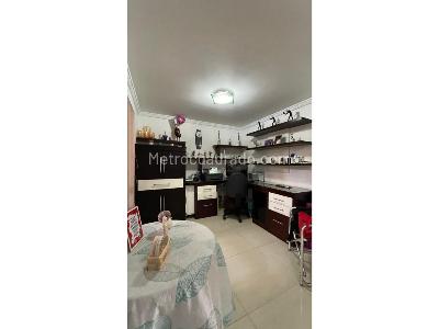 Casa de 3 alcobas en venta en Lagos Del Cacique, Bucaramanga, 150 m² · foto 11 de 20