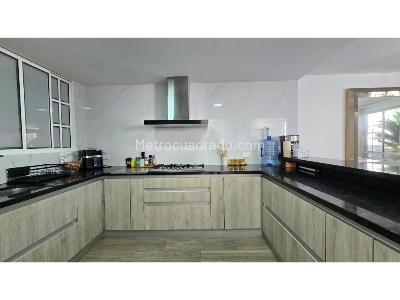 Casa de 4 alcobas en venta en Terrazas, Bucaramanga, 175 m² · foto 9 de 17