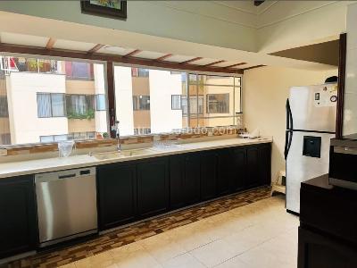 Apartamento de 4 alcobas en venta en La Floresta, Bucaramanga, 190 m² · foto 8 de 16