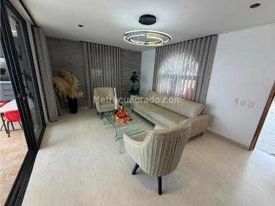 Casa de 4 alcobas en venta en Lagos Del Cacique, Bucaramanga, 270 m² · foto 5 de 19