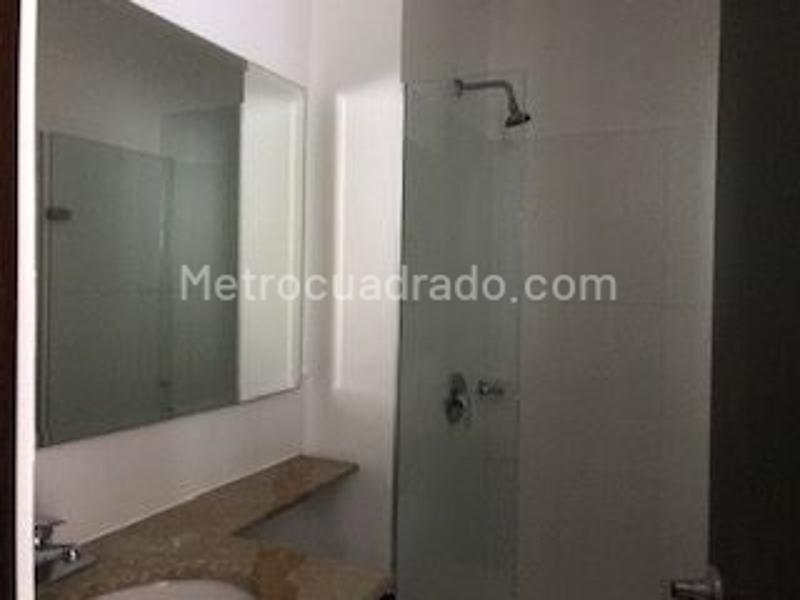 Piso – Cali, Arboledas, Comuna 2 - Más