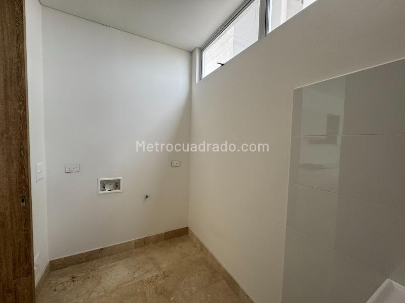 Piso – Cali, Normandía, Comuna 2 - Más