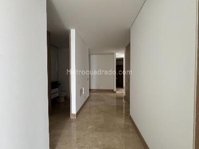 Apartamento de 3 alcobas en venta en Cali Normandia, Cali, 181 m² · foto 18 de 20