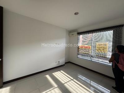 Apartaestudio en arriendo en Santa Monica Chipichape, Cali, 70 m² · foto 14 de 20