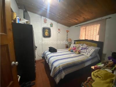 Casa en venta en La Cumbre, Mosquera · foto 5 de 14