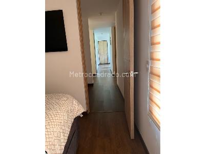 Apartamento en venta en Ciudad Del Sol, Mosquera · foto 9 de 20
