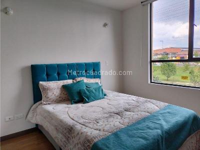 Apartamento de 3 alcobas en venta en Conjunto Residencial Naranjos Del Eden, Funza, 87 m² · foto 7 de 16