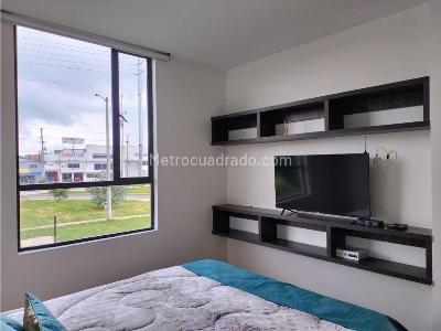 Apartamento de 3 alcobas en venta en Conjunto Residencial Naranjos Del Eden, Funza, 87 m² · foto 8 de 16