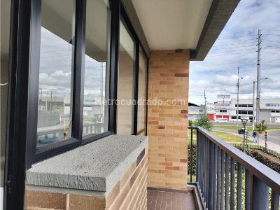 Apartamento de 3 alcobas en venta en Conjunto Residencial Naranjos Del Eden, Funza, 87 m² · foto 12 de 16