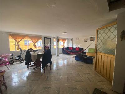 Casa de 5 alcobas en venta en Centro De Funza, Funza, 1176 m² · foto 15 de 20