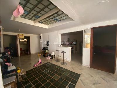 Casa de 5 alcobas en venta en Centro De Funza, Funza, 1176 m² · foto 16 de 20