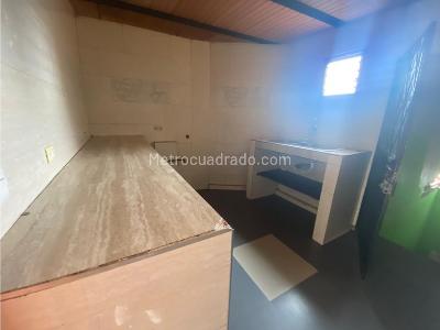 Casa de 5 alcobas en venta en Centro De Funza, Funza, 1176 m² · foto 5 de 20
