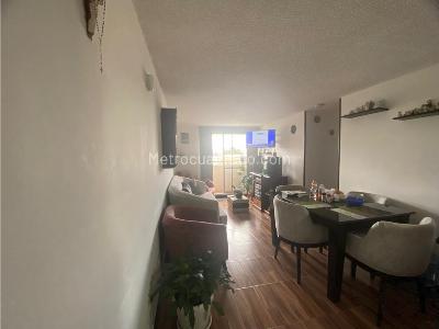Apartamento de 5 alcobas en venta en Conjunto Parque De San Isidro, Mosquera, 54 m² · foto 3 de 20