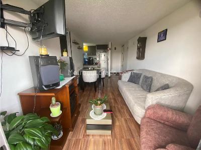 Apartamento de 5 alcobas en venta en Conjunto Parque De San Isidro, Mosquera, 54 m² · foto 4 de 20