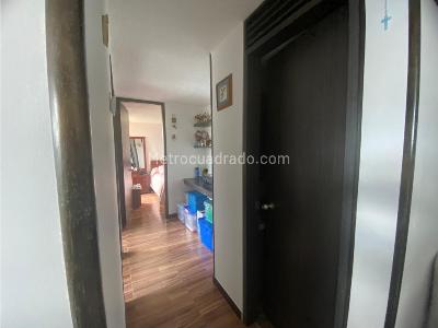 Apartamento de 5 alcobas en venta en Conjunto Parque De San Isidro, Mosquera, 54 m² · foto 7 de 20